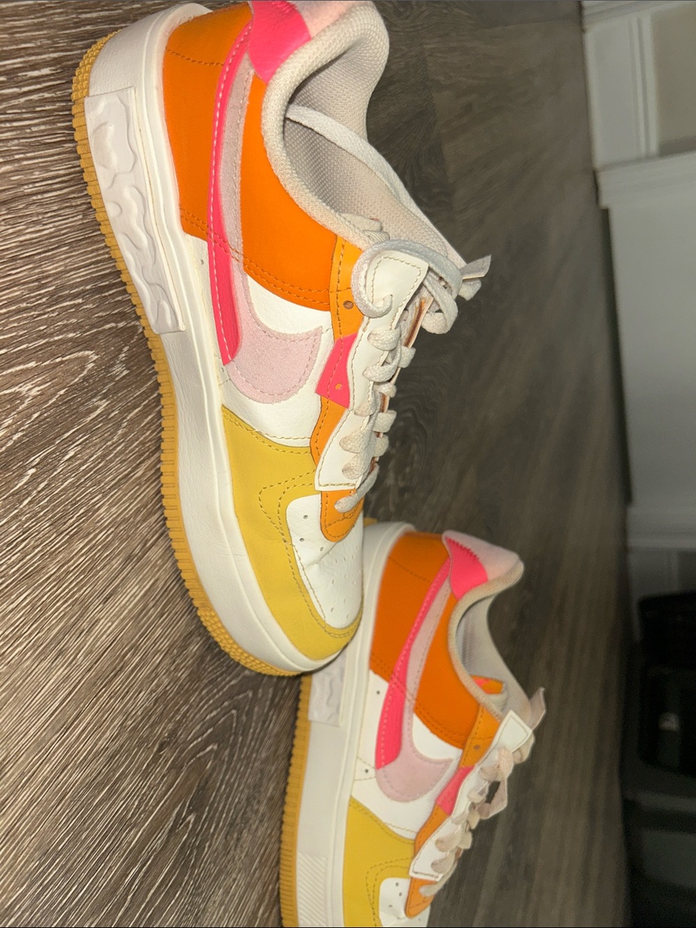 Nike White and Pink Low-Top Sneakers with Yellow Accent - Picture 3 of 3